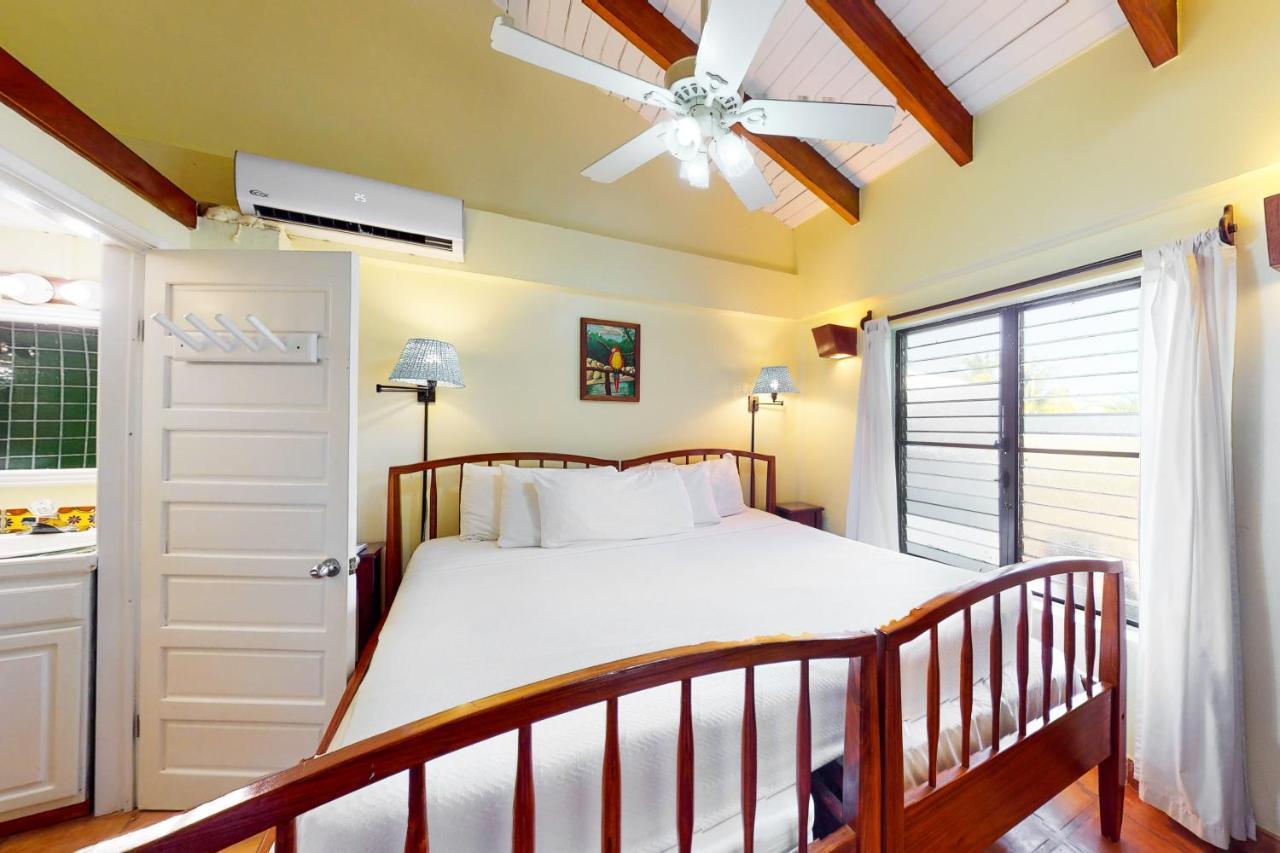 Condo #27 @ Beachside Villas Dangriga Exteriér fotografie