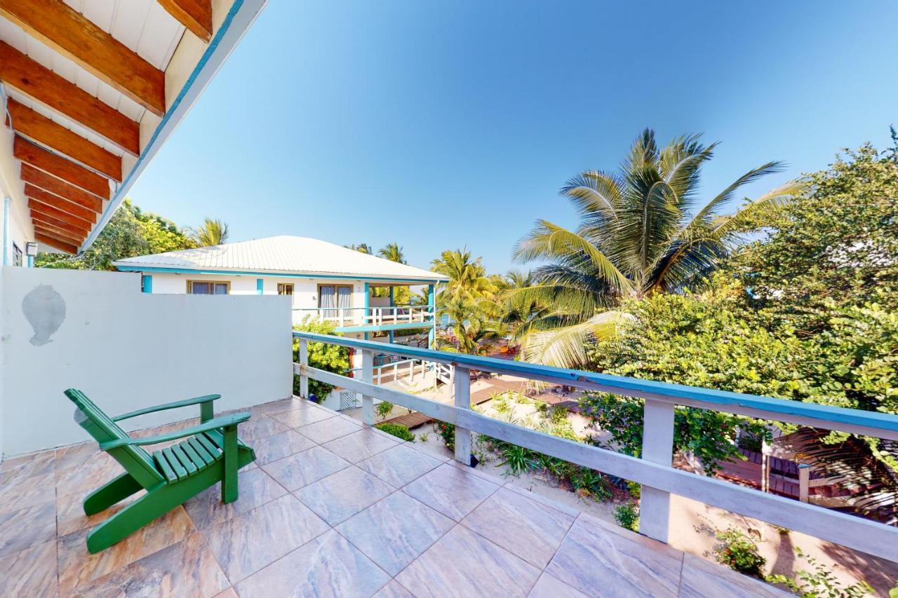 Condo #27 @ Beachside Villas Dangriga Exteriér fotografie